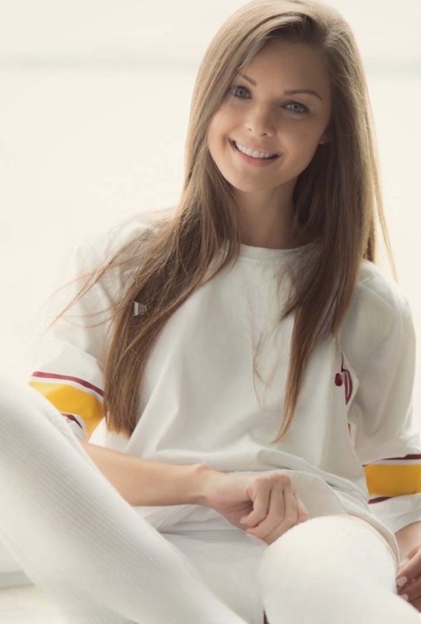 Michelle - photo 6