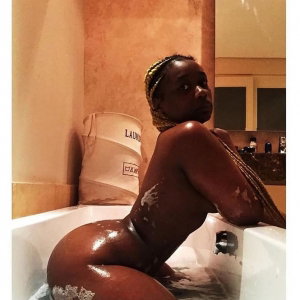 Ebony Escort Giselle - photo