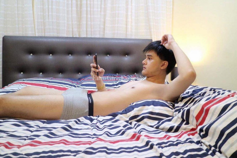 Harry Horny - photo