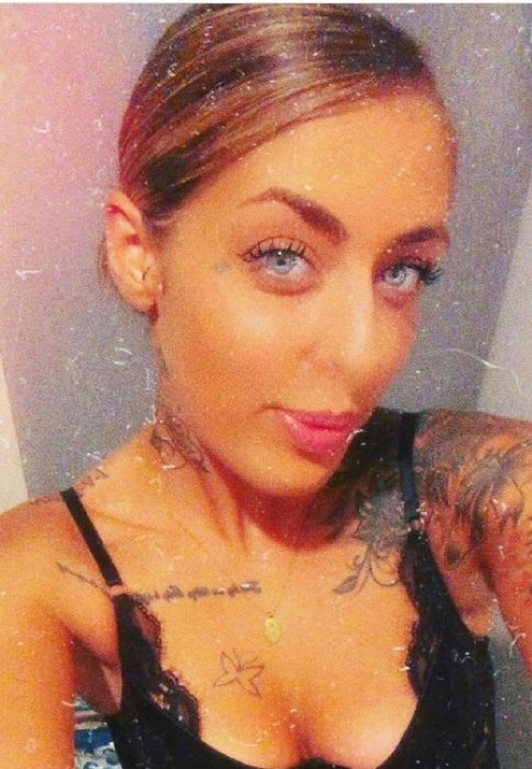 Adrianna - photo 8