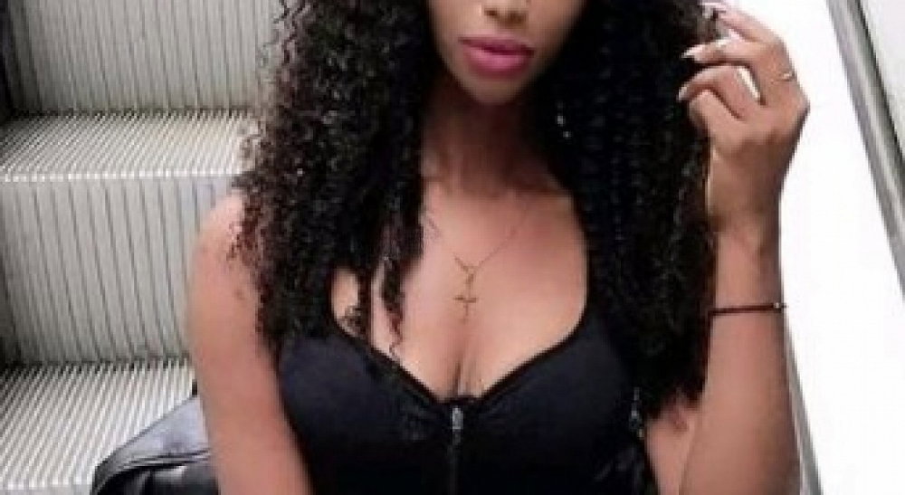 Zennia Brown - foto 3