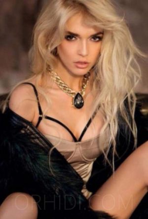 Alyona Vip - photo