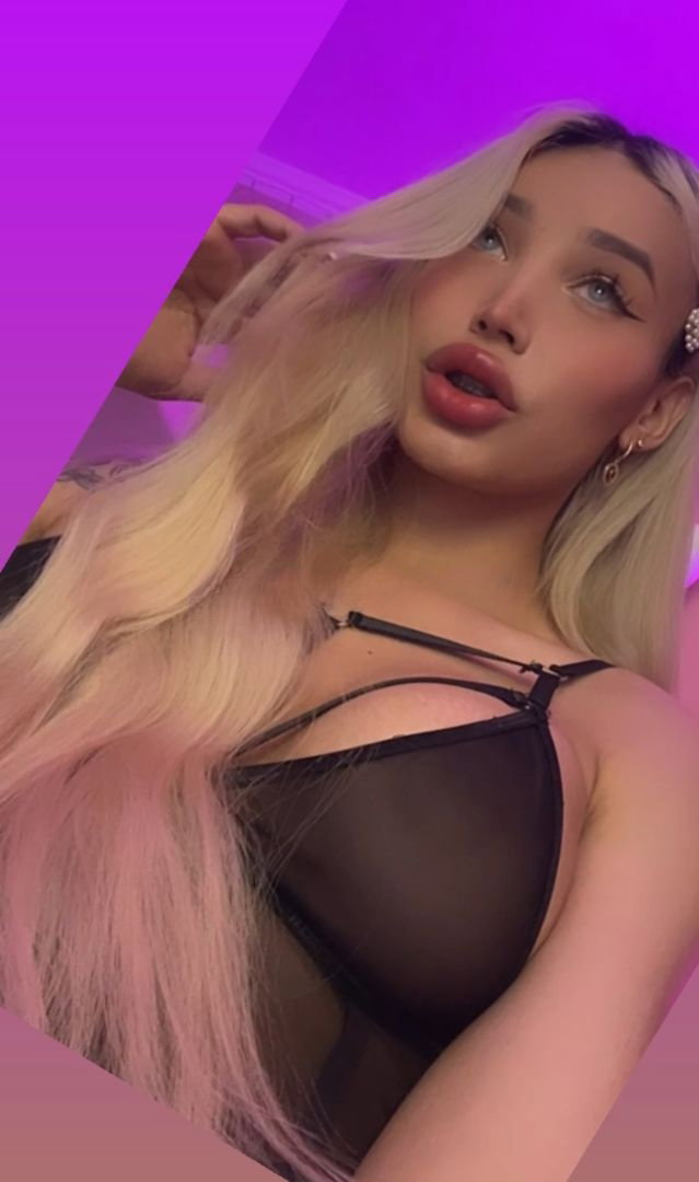 Violet Navarro - foto 20