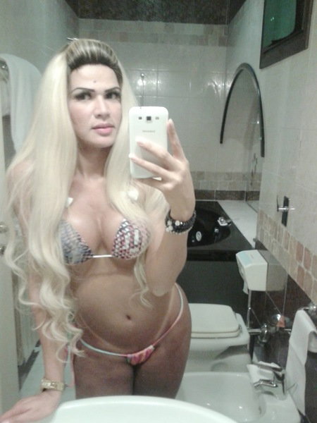 Ts Rafaela Brasil - photo