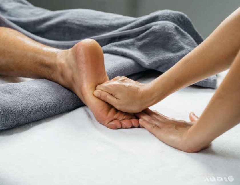 Asia Jung Huebsch Masseur In Samedan Privat Diskret Kommen Mit Auf Termin - photo
