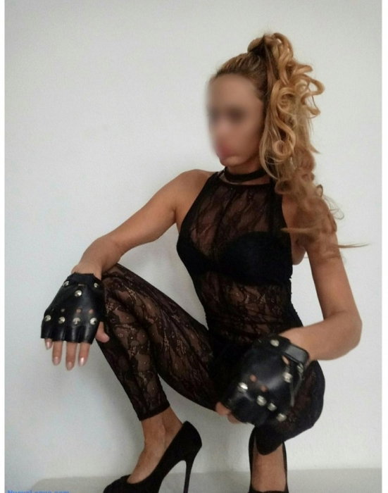 Mistress Valeria - photo