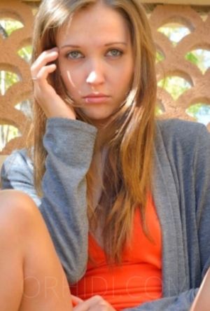 Mila Small - photo