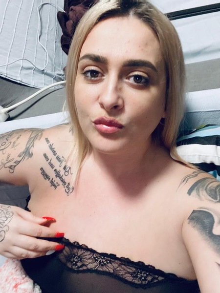 Laura240 - foto
