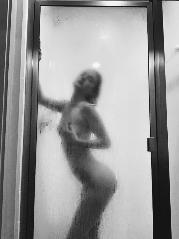 Delia - photo