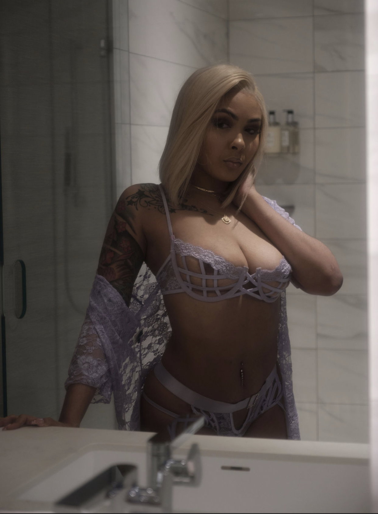 Elena Solis - photo