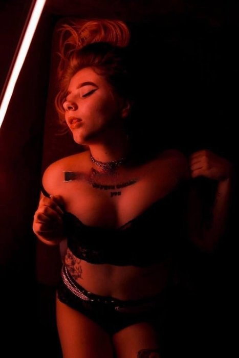 Amora - photo 3