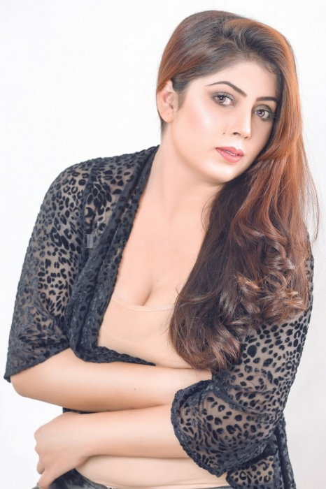 Arzo Khan - foto 10
