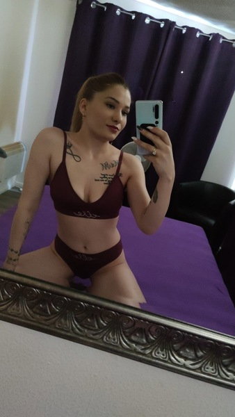 Ella 22j Hot 24h Ganz Privat - photo