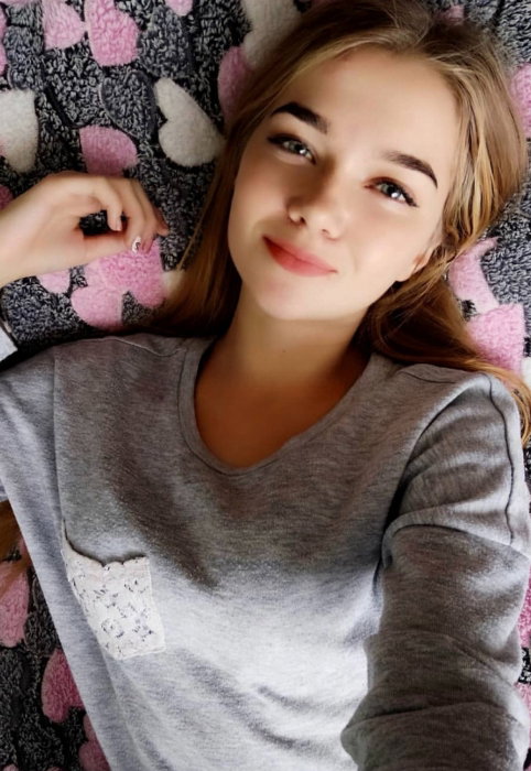 Polina - photo 6