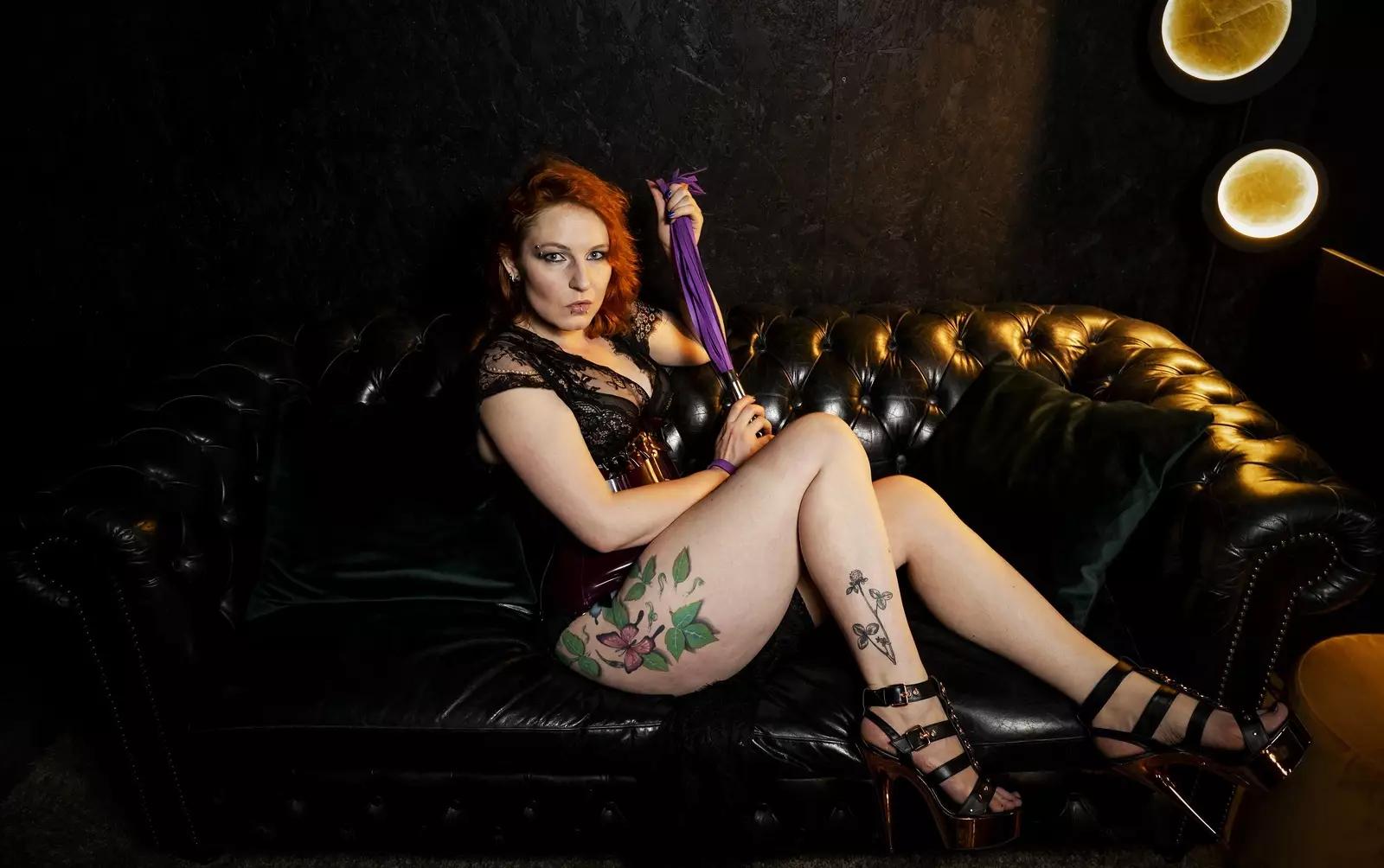 Spelen Met Macht Sensualiteit En Verlangen - foto 6