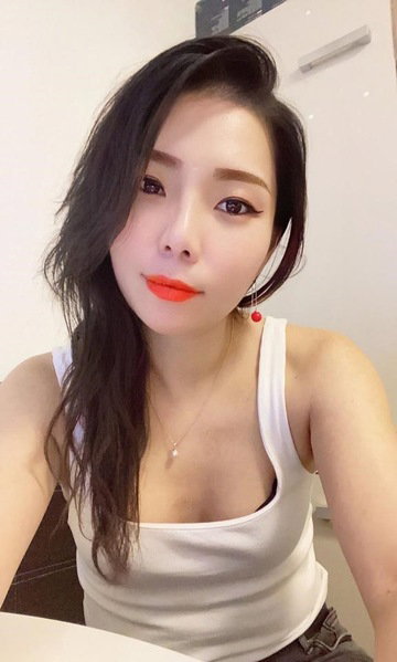Jenny - photo