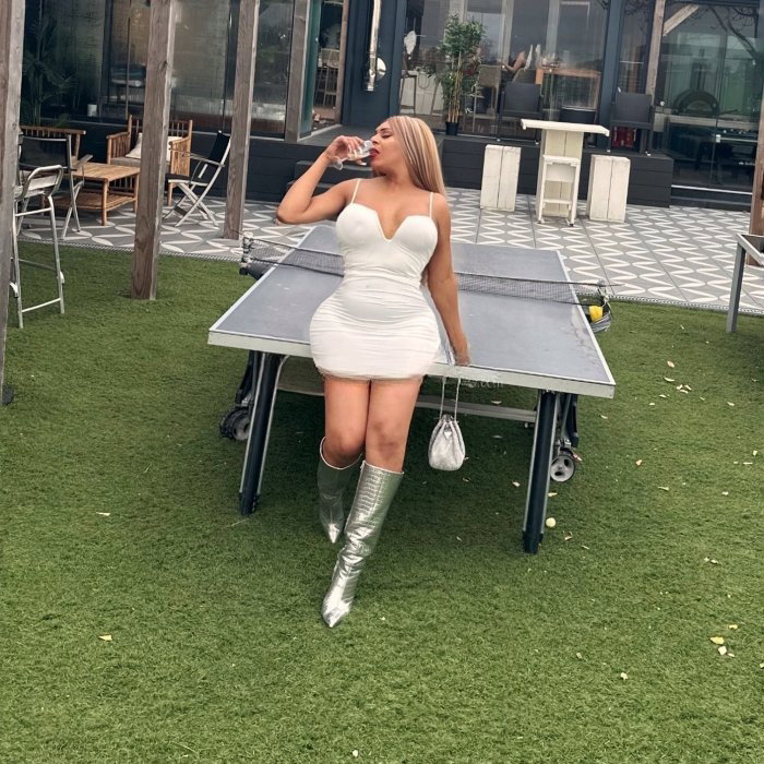 Karol Victoria - foto 14