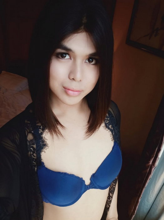 Sexy Manika - photo 4