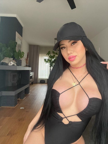 Ts Luciana - photo