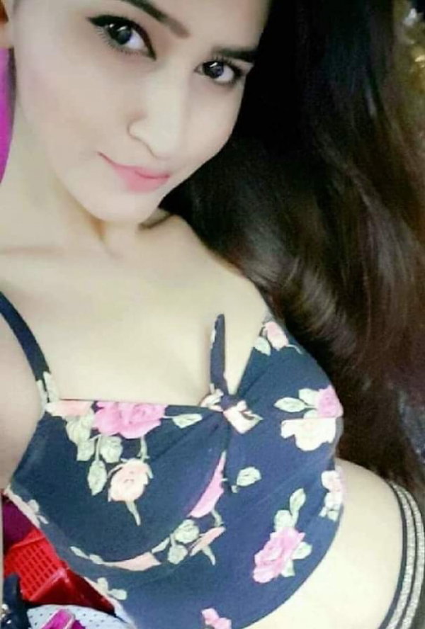 Diya Singh - photo