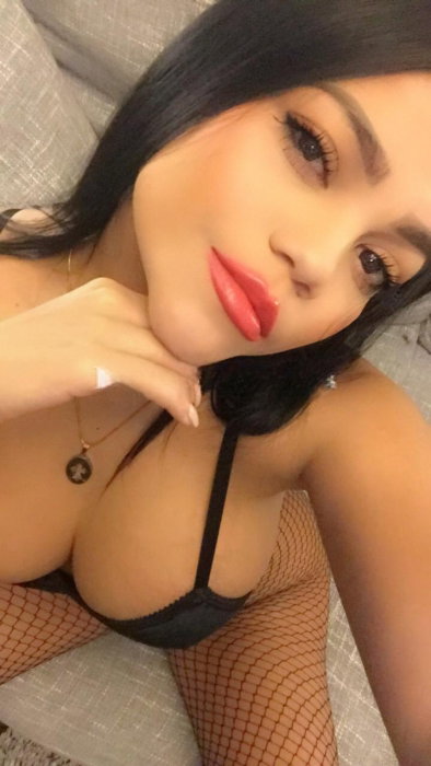 Lucy Mistress - photo