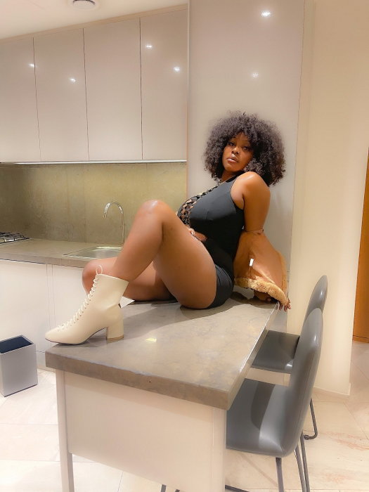 Melanin chick - foto 2