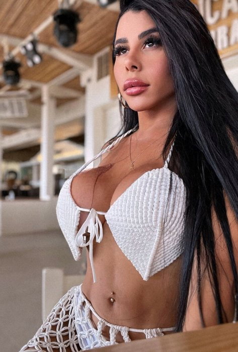 Ariana Santos - foto 6