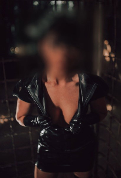 Lady Ruby - photo