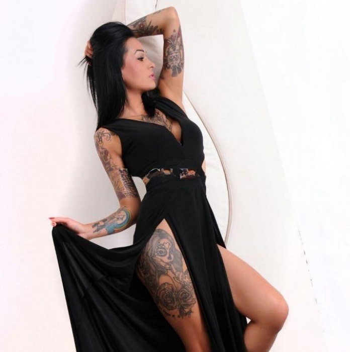 Kelly always horny - photo 3