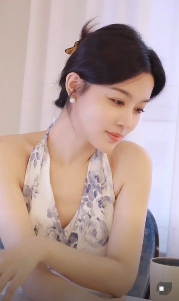 Aimi30 - photo