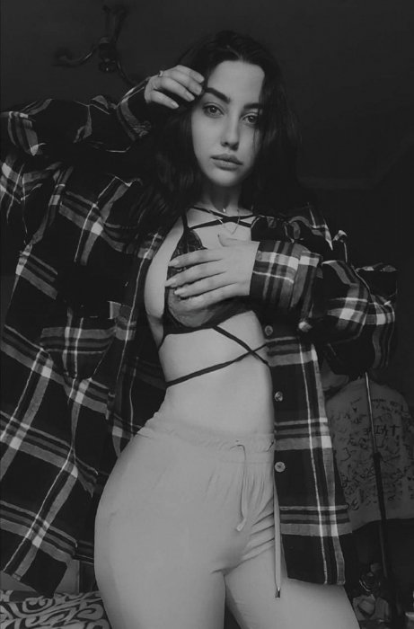 Alexandra - photo 11