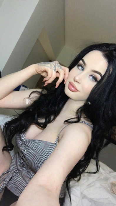 Luana - photo