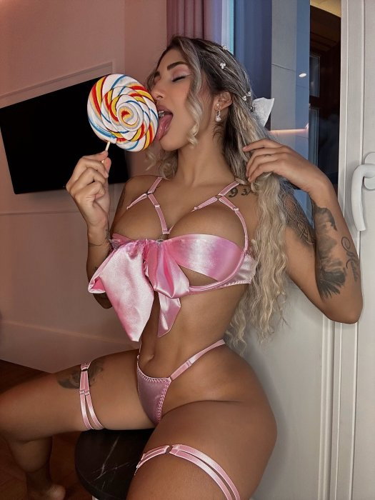 Venus Afrodita Pornstar - photo 20