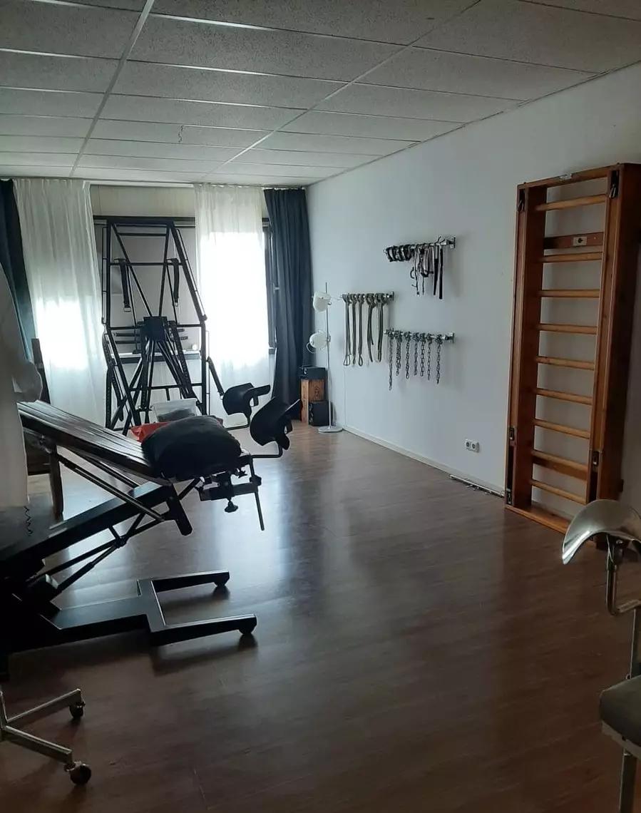 Kinky Sextherapheute - foto 6