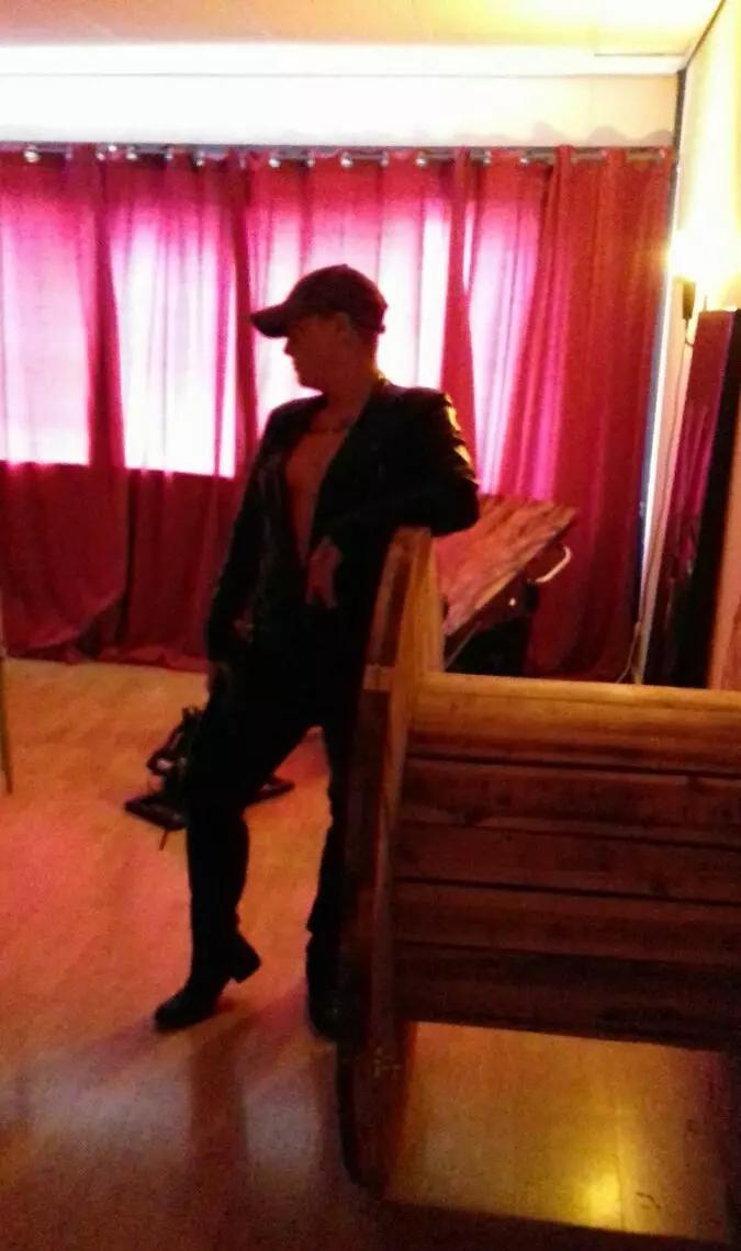 Kinky Sextherapheute - foto 8