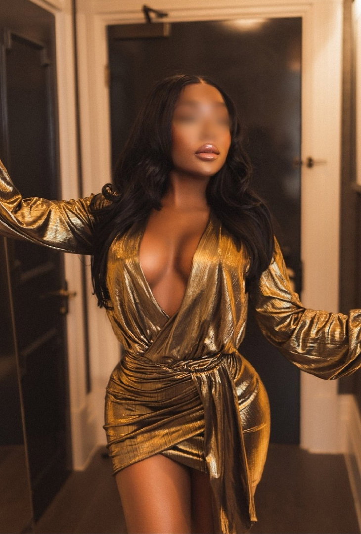 Tamara Monae - photo
