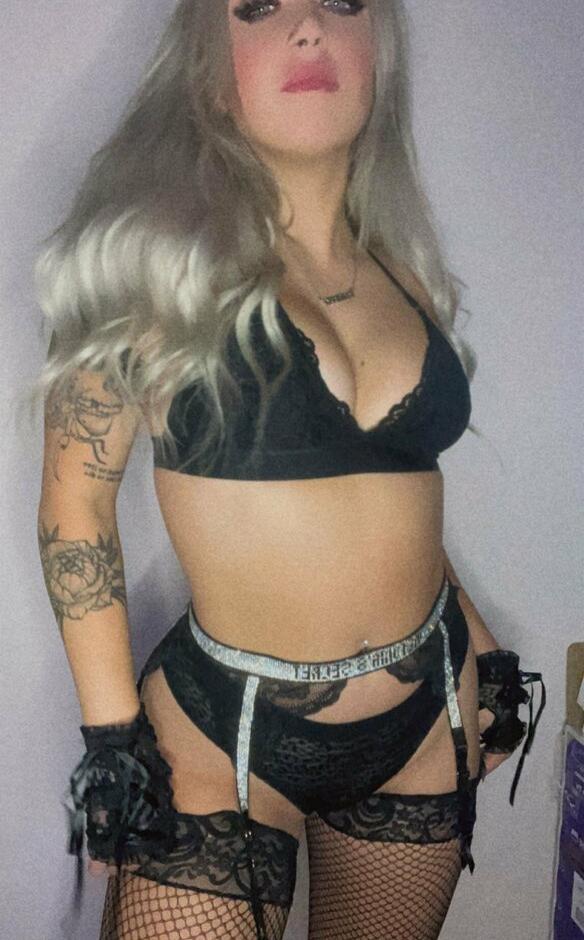 Vanesa - foto 151
