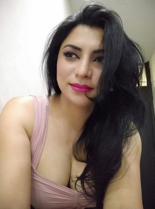 Juhi - photo