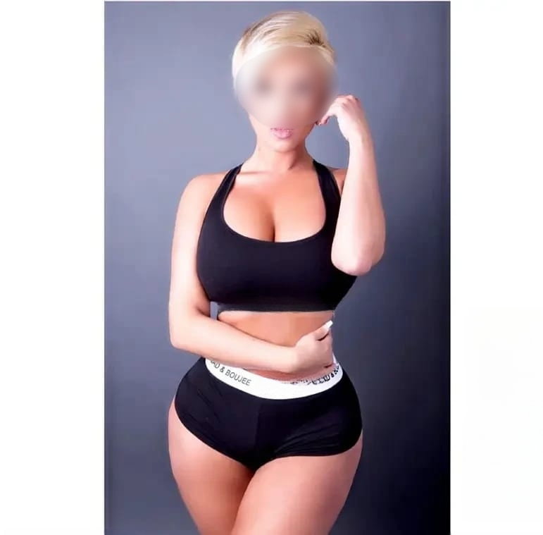 New Amanda Elegante Frau - photo