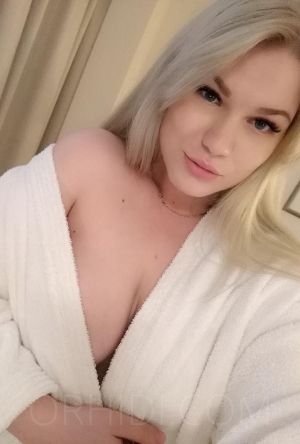 Alison - photo