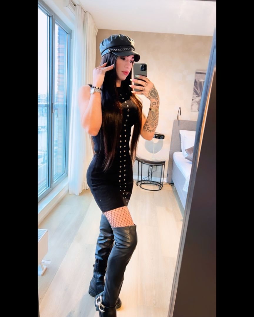 Isabella Amira - photo 3