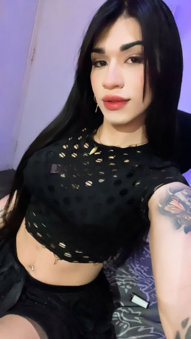 Isabella Amira - photo 2