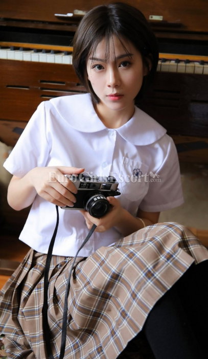 Young - foto 4