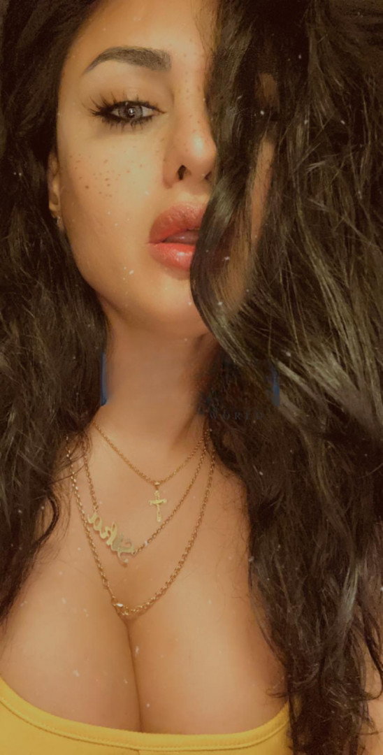 Kim Alguera - photo