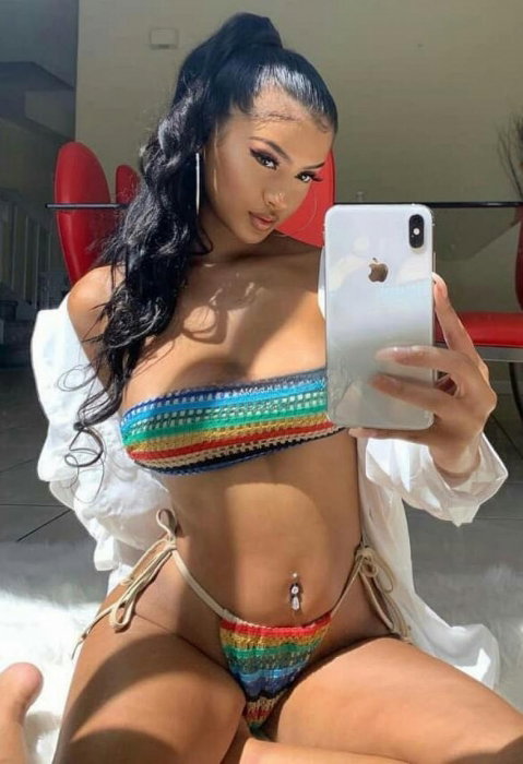 Sexy Bella - photo 2