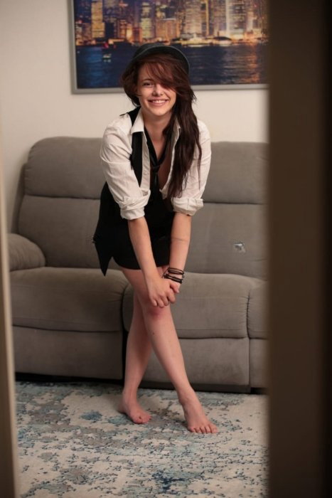 Angie - photo 8