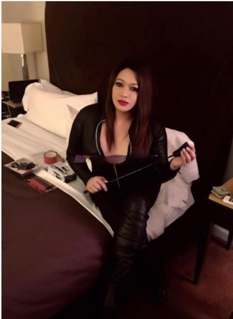 DOMINA Mistress Cordellia - photo 10