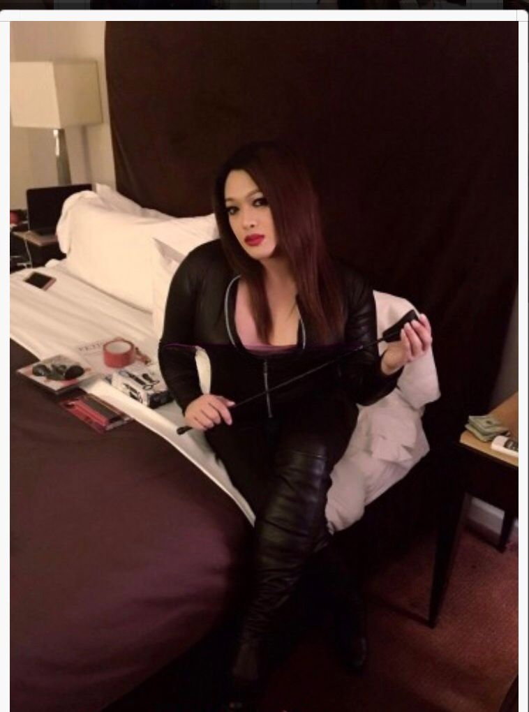 DOMINA Mistress Cordellia - photo 11