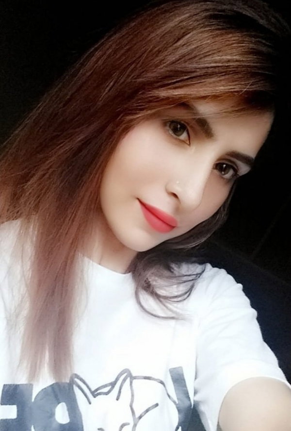 Aanya Khan - foto 3