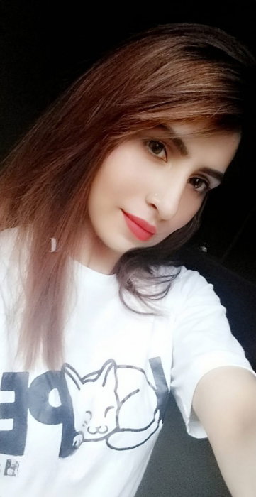 Aanya Khan - foto 2